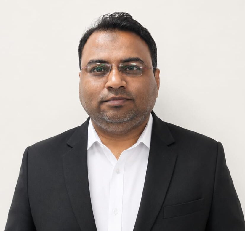  Masood Hasan 
